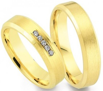 купить обручальные кольца с бриллиантами в Diamond Gallery