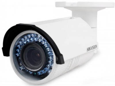 IP-камера DS-2CD2622FWD-IZS