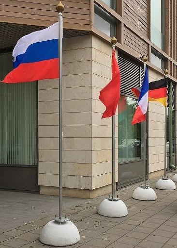 купить металлический флагшток